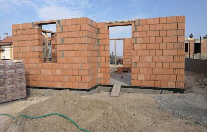 Tégla ház építés